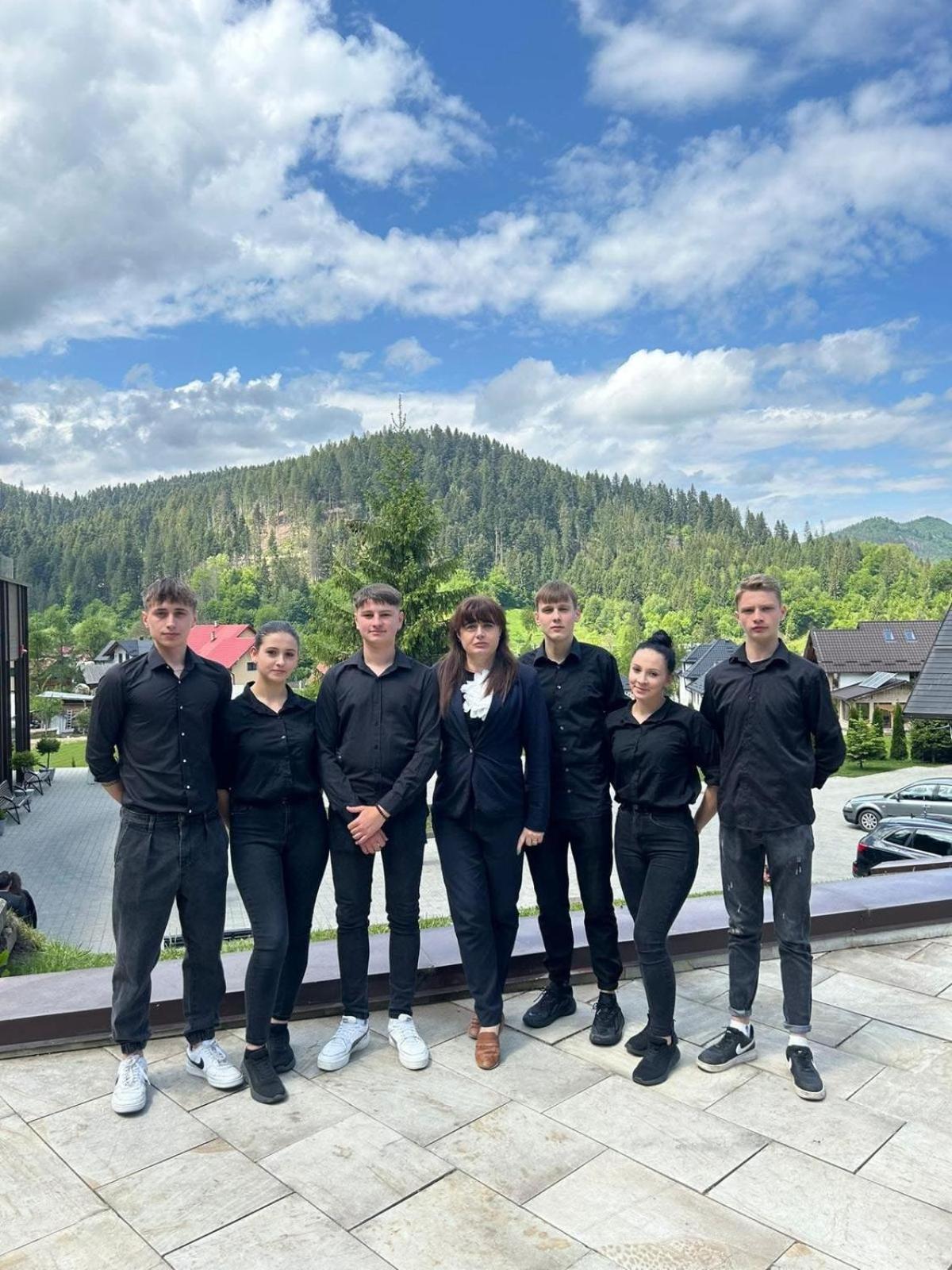 Hotel Ieremia Movila Сучевіца Екстер'єр фото